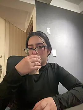 Kloe Novoa online show from 02.24.26