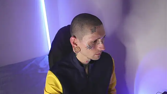 TokyoHatsumoto online show from 02.08.26