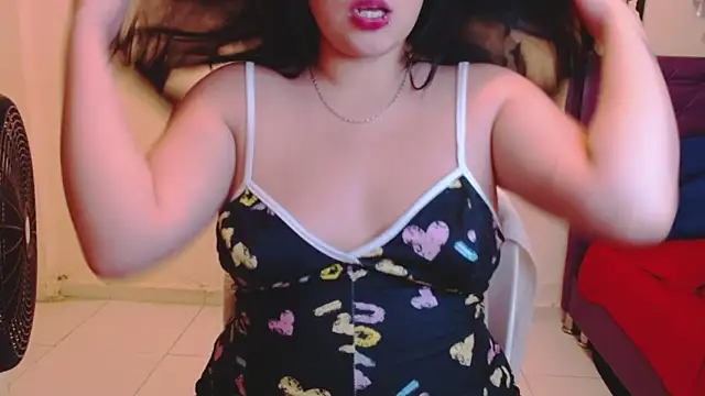 Snapshot of khatalina1234 chatting on 10.25.25 khatalina1234 online show from 10.25.25