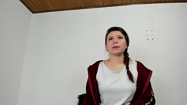 Vanessa Martinz online show from 10.30.25