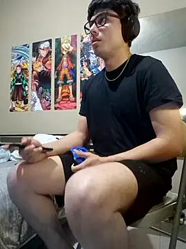 Snapshot of Ais_B10 chatting on 11.06.25 Ais B10 online show from 11.06.25