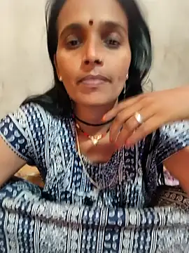 Snapshot of Hot_nenshi chatting on 11.29.25 Hot nenshi online show from 11.29.25