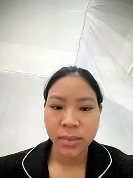 Milk xx online show from 11.02.25