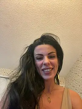 EmmaVayne online show from 02.18.26