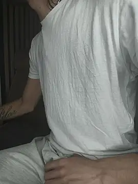 Snapshot of findomhot chatting on 11.23.25 findomhot online show from 11.23.25