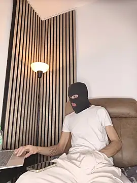 Snapshot of findomhot chatting on 12.04.25 findomhot online show from 12.04.25