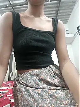 Snapshot of Kissu-Jaan chatting on 11.29.25 Kissu-Jaan online show from 11.29.25