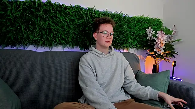 Teddy Parker online show from 11.01.25