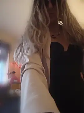 LilaniLoverx online show from 04.20.26