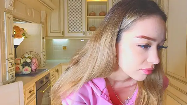 DeiraCharson online show from 11.07.25