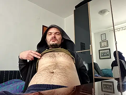 Snapshot of domymatteo69 chatting on 11.04.25 domymatteo69 online show from 11.04.25