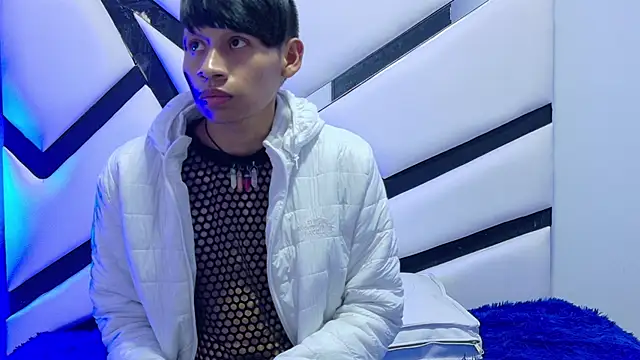 ALEXANDRO BOVER online show from 11.01.25