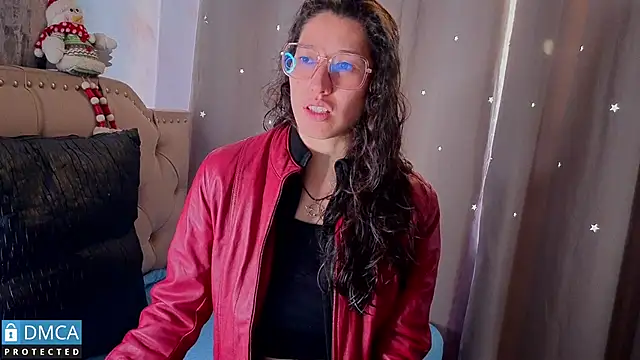 Snapshot of eva_delight_ chatting on 11.13.25 eva delight online show from 11.13.25