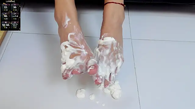 CloePerson online show from 02.19.26