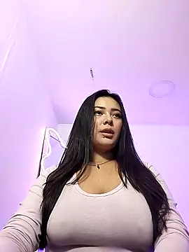 Snapshot of damii_tay1 chatting on 10.29.25 damii tay1 online show from 10.29.25