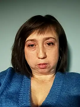 Snapshot of MaryKiki5619 chatting on 11.15.25 MaryKiki5619 online show from 11.15.25