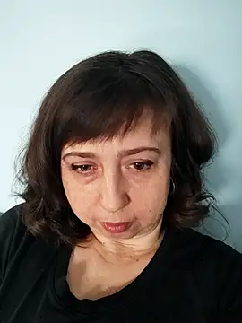 Snapshot of MaryKiki5619 chatting on 11.17.25 MaryKiki5619 online show from 11.17.25