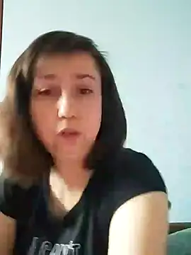 Snapshot of MaryKiki5619 chatting on 12.01.25 MaryKiki5619 online show from 12.01.25