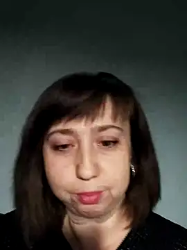 Snapshot of MaryKiki5619 chatting on 12.14.25 MaryKiki5619 online show from 12.14.25