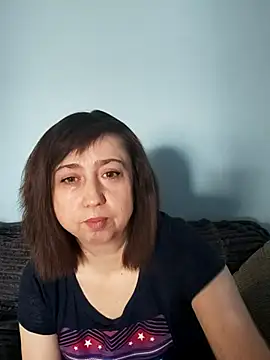 Snapshot of MaryKiki5619 chatting on 12.16.25 MaryKiki5619 online show from 12.16.25