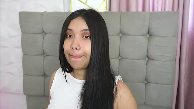 Isabelle Lane online show from 01.10.26