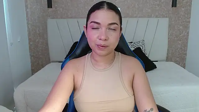 AliceSmity  online show from 04.01.26