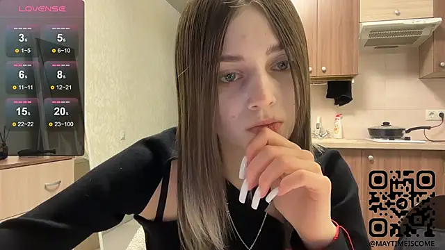 Snapshot of AidaGloshen chatting on 02.19.26 AidaGloshen online show from 02.19.26