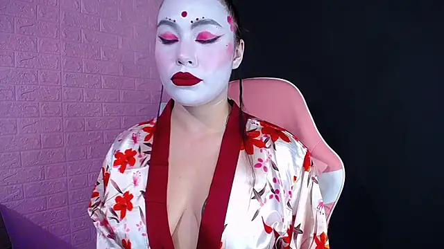 Dominic Queen1 online show from 11.12.25