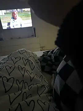 Aksinja05 online show from 11.25.25