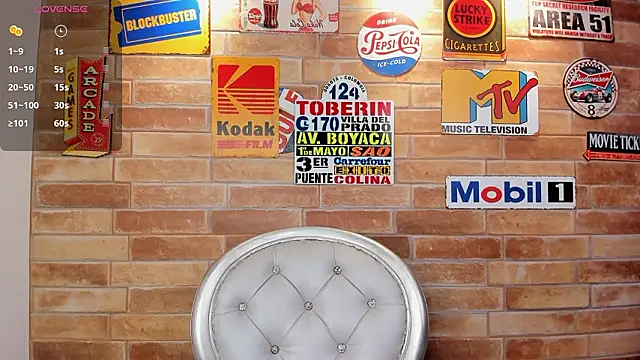 Snapshot of foxy_sharlotte chatting on 02.20.26 foxy sharlotte online show from 02.20.26