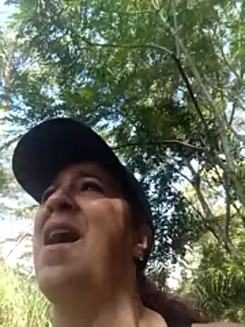 Snapshot of LAPOTRA_04 chatting on 01.14.26 LAPOTRA 04 online show from 01.14.26