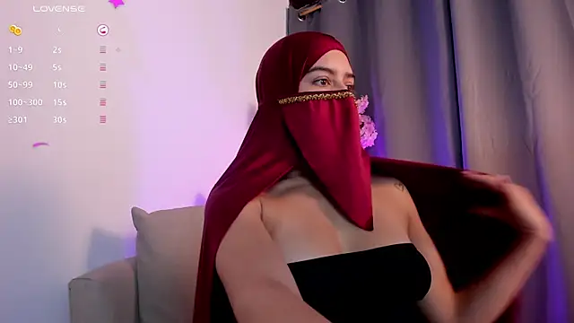 shaima   online show from 04.15.26