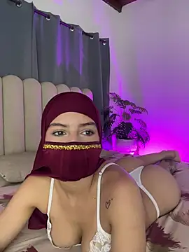 Snapshot of shaima__ chatting on 07.28.26 shaima online show from 07.28.26