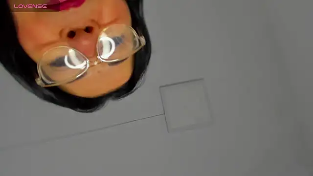 Snapshot of laliItaclark chatting on 11.19.25 laliItaclark online show from 11.19.25