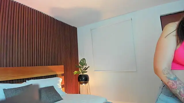 anastasia cortez  online show from 12.03.25