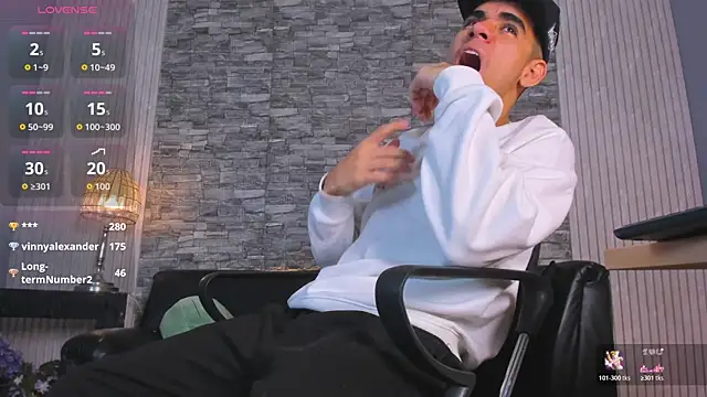 Snapshot of zack_joness18 chatting on 11.09.25 zack joness18 online show from 11.09.25