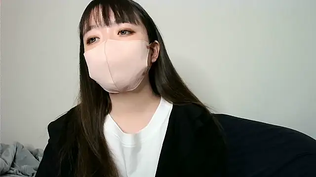 Snapshot of yua_chan00 chatting on 11.13.25 yua chan00 online show from 11.13.25