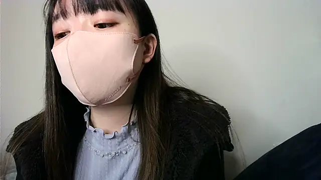 Snapshot of yua_chan00 chatting on 11.28.25 yua chan00 online show from 11.28.25