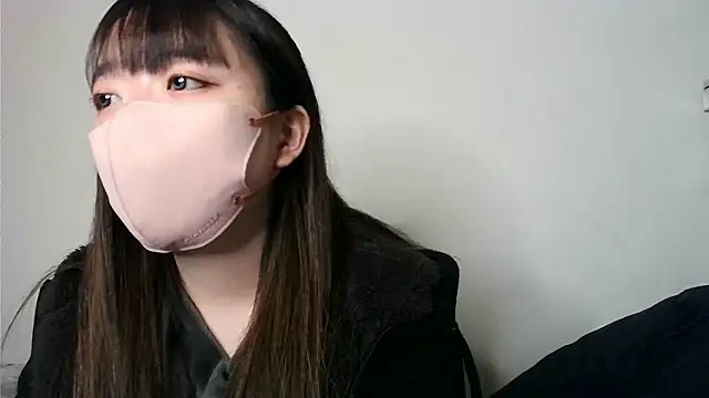 Snapshot of yua_chan00 chatting on 11.30.25 yua chan00 online show from 11.30.25