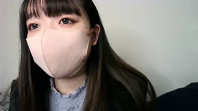 Snapshot of yua_chan00 chatting on 12.01.25 yua chan00 online show from 12.01.25