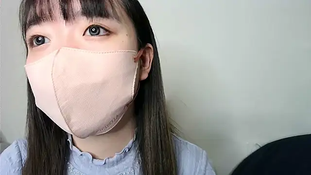 Snapshot of yua_chan00 chatting on 12.14.25 yua chan00 online show from 12.14.25