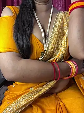 Snapshot of Ritika_janu chatting on 11.23.25 Ritika janu online show from 11.23.25