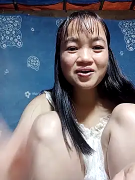 Snapshot of Noelle-e chatting on 12.20.25 Noelle-e online show from 12.20.25