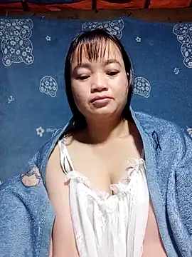 Snapshot of Noelle-e chatting on 12.20.25 Noelle-e online show from 12.20.25