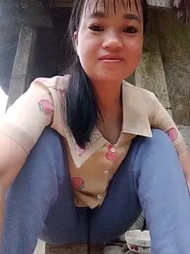 Snapshot of Noelle-e chatting on 03.06.26 Noelle-e online show from 03.06.26