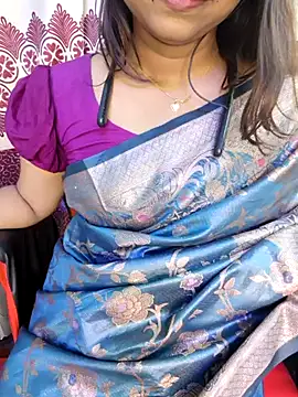 cute mahi07 online show from 04.27.26