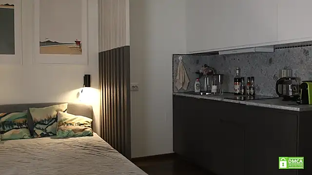 amelie shine online show from 12.03.25