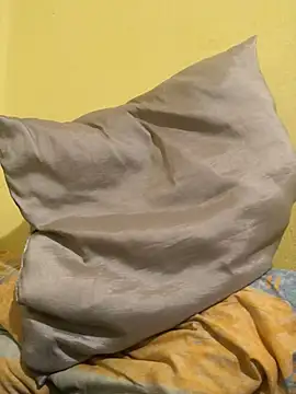 AnitaTenchi1 online show from 01.31.26