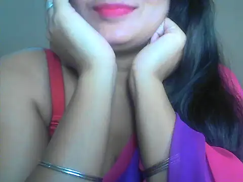 Snapshot of nudepari chatting on 11.23.25 nudepari online show from 11.23.25