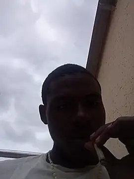 younggblackkCOCK19 online show from 11.14.25